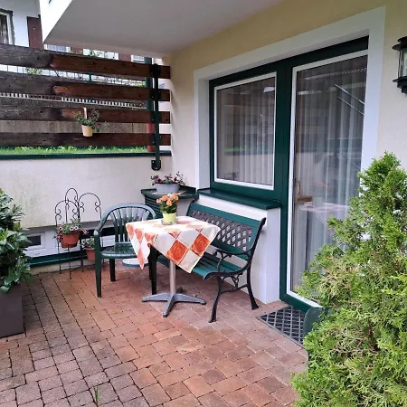 Rosa-8 By Interhome * מאיירהופן