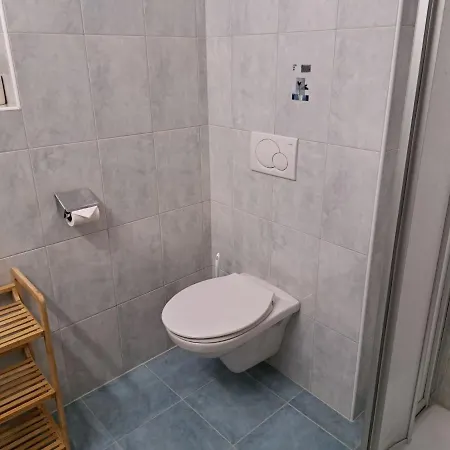 Rosa-8 By Interhome מאיירהופן